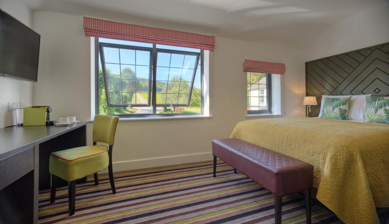 Denbies Vineyard Hotel Доркинг Екстериор снимка