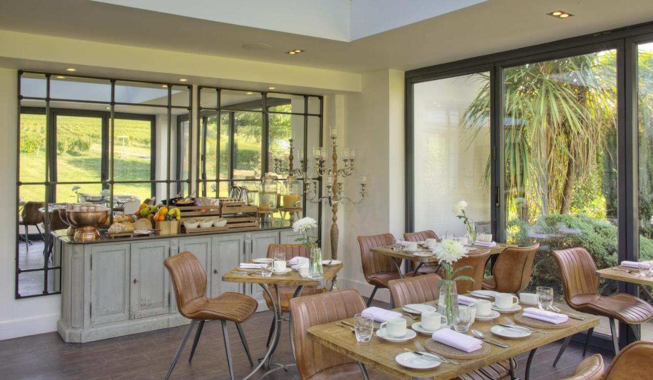 Denbies Vineyard Hotel Доркинг Екстериор снимка