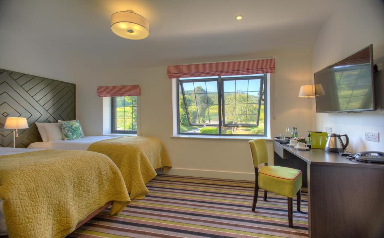 Denbies Vineyard Hotel Доркинг Екстериор снимка